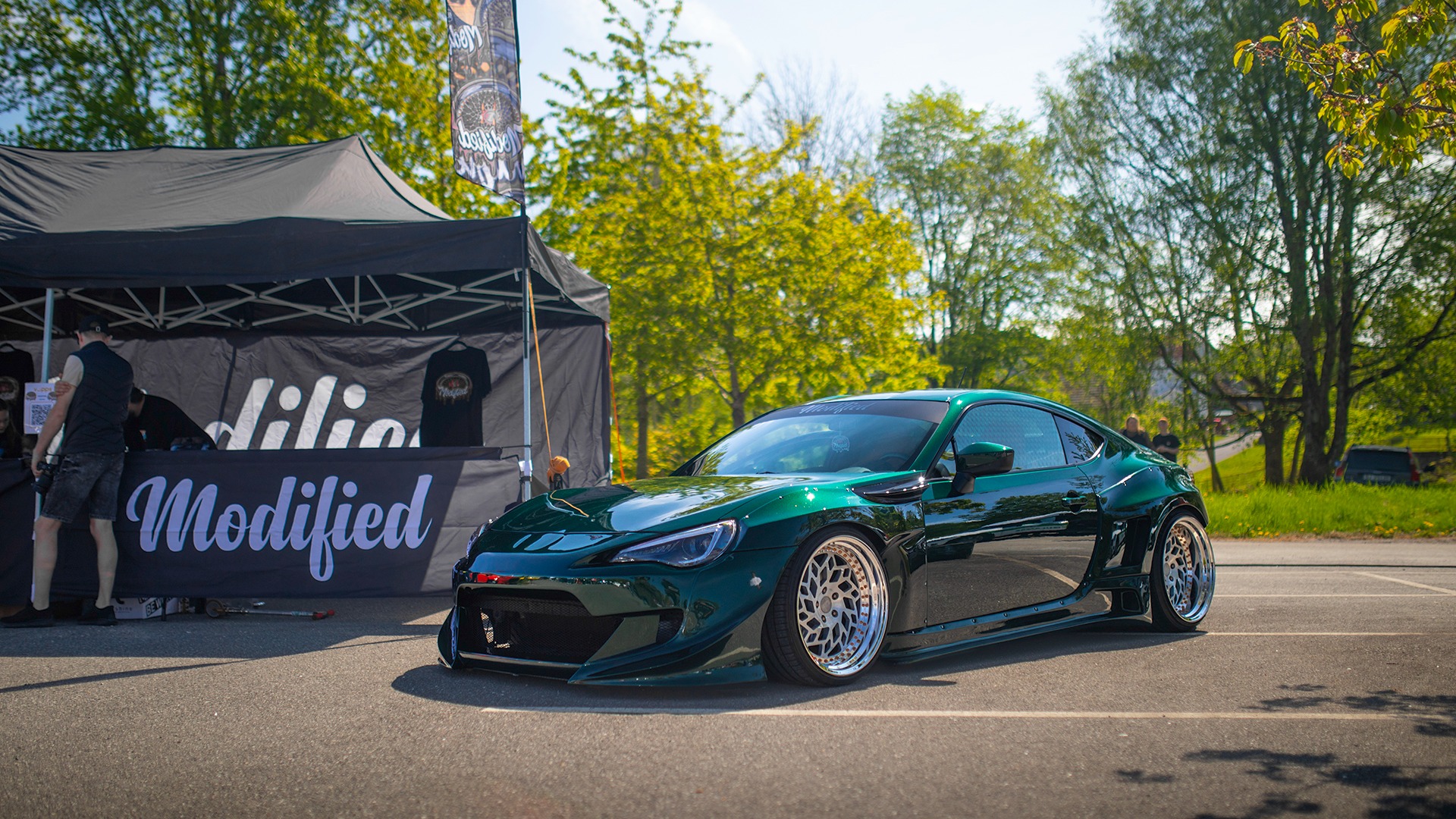 Primus motor bak treffet, Malene Axling Madsen-Isaksen, stilte med sin egen Toyota GT86 widebody på Modified sin stand.