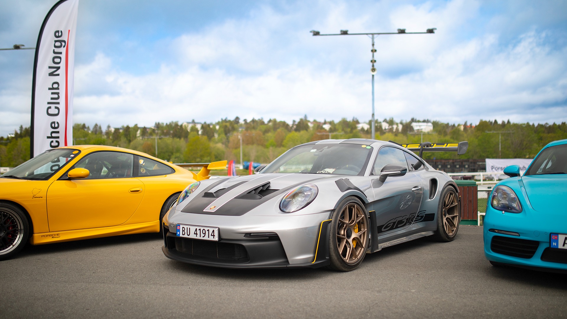 Mer bøllete moderne sportsvogn skal du lete lenge etter. Porsche 911 GT3 RS.