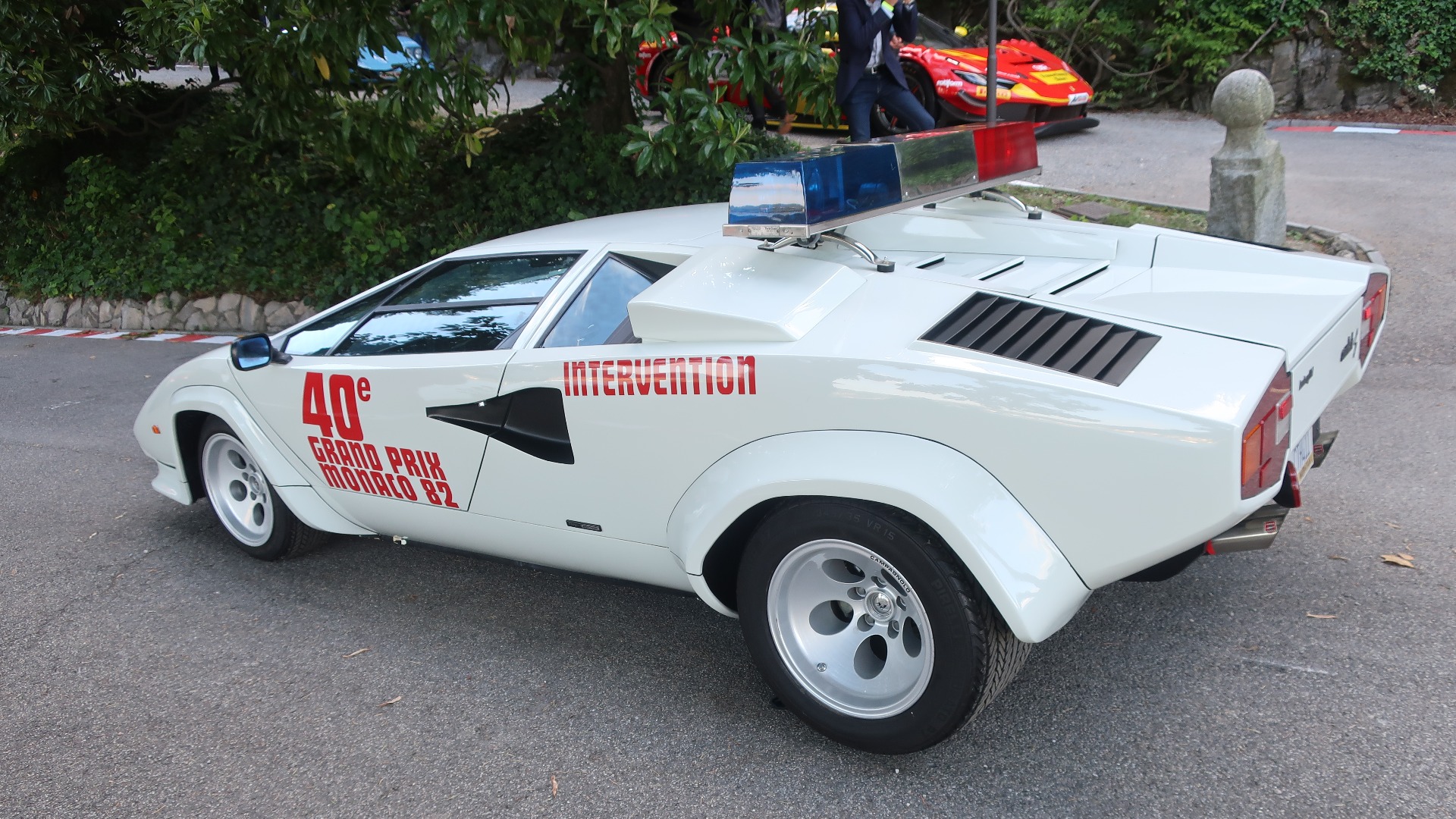 Monaco Grand Prix brukte Lamborghini Countach som Safety Car i løpene fra 1982 til 1984.