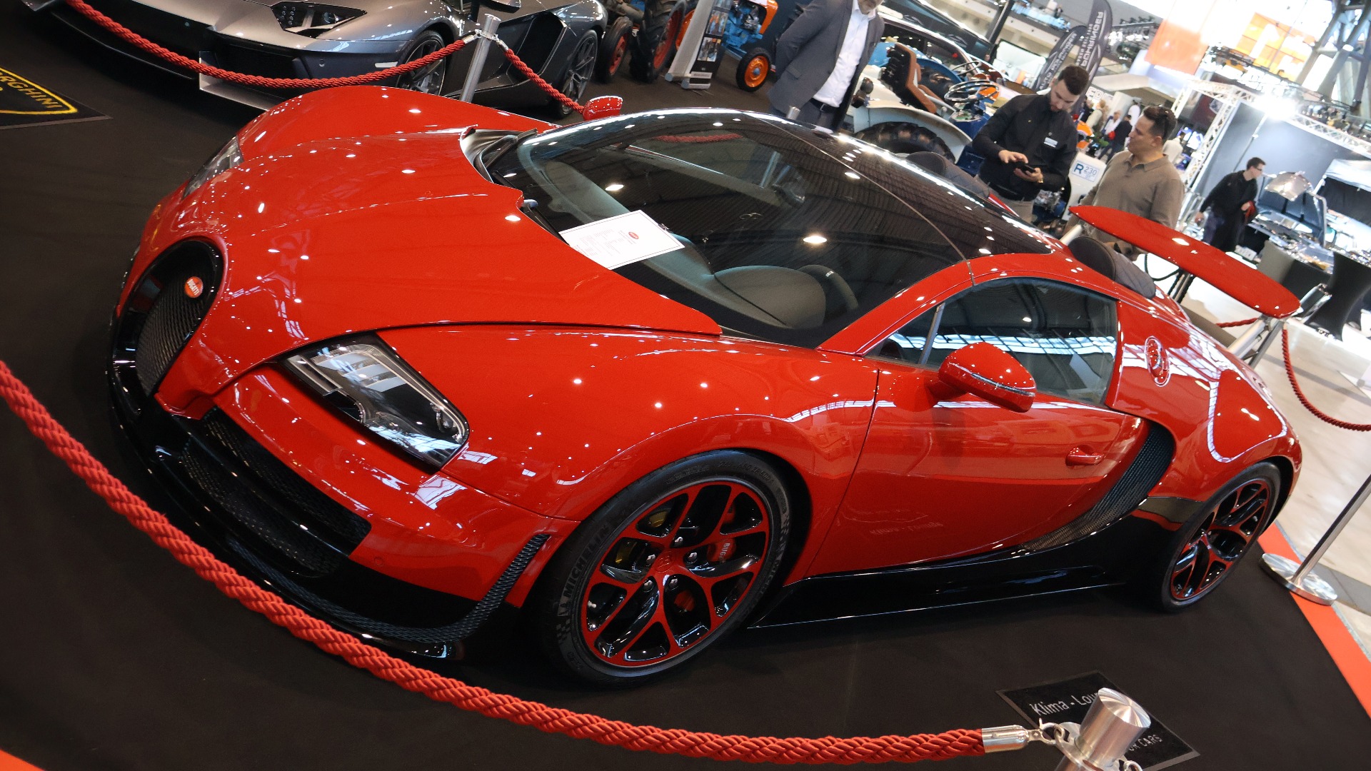 Bugatti Veyron er et mektig skue.