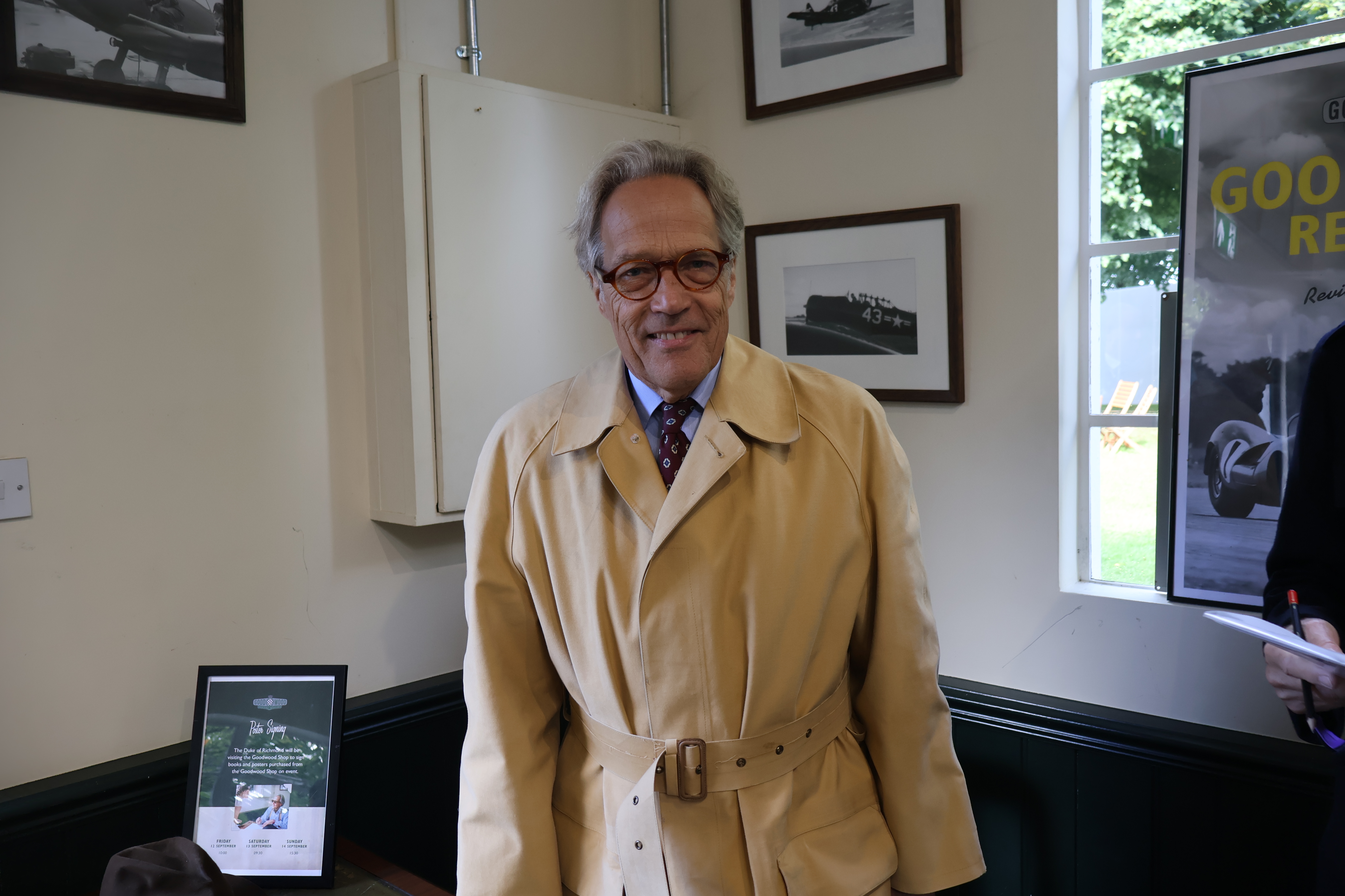 The Duke of Richmond. Charles Henry Gordon-Lennox. Mannen som eier Goodwood anlegget og eventene som holdes der. Alle kjøretøyentusiaster bør være takknemlige for hva denne mannen har fått til.