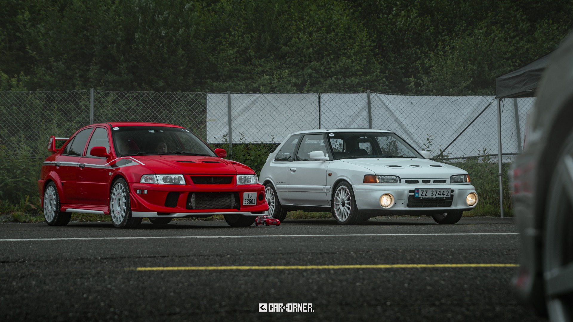 Rallylegender. Mitsubishi Lancer Evolution VI TME og Mazda 323 GTR. Begge med turbomotor og 4WD 