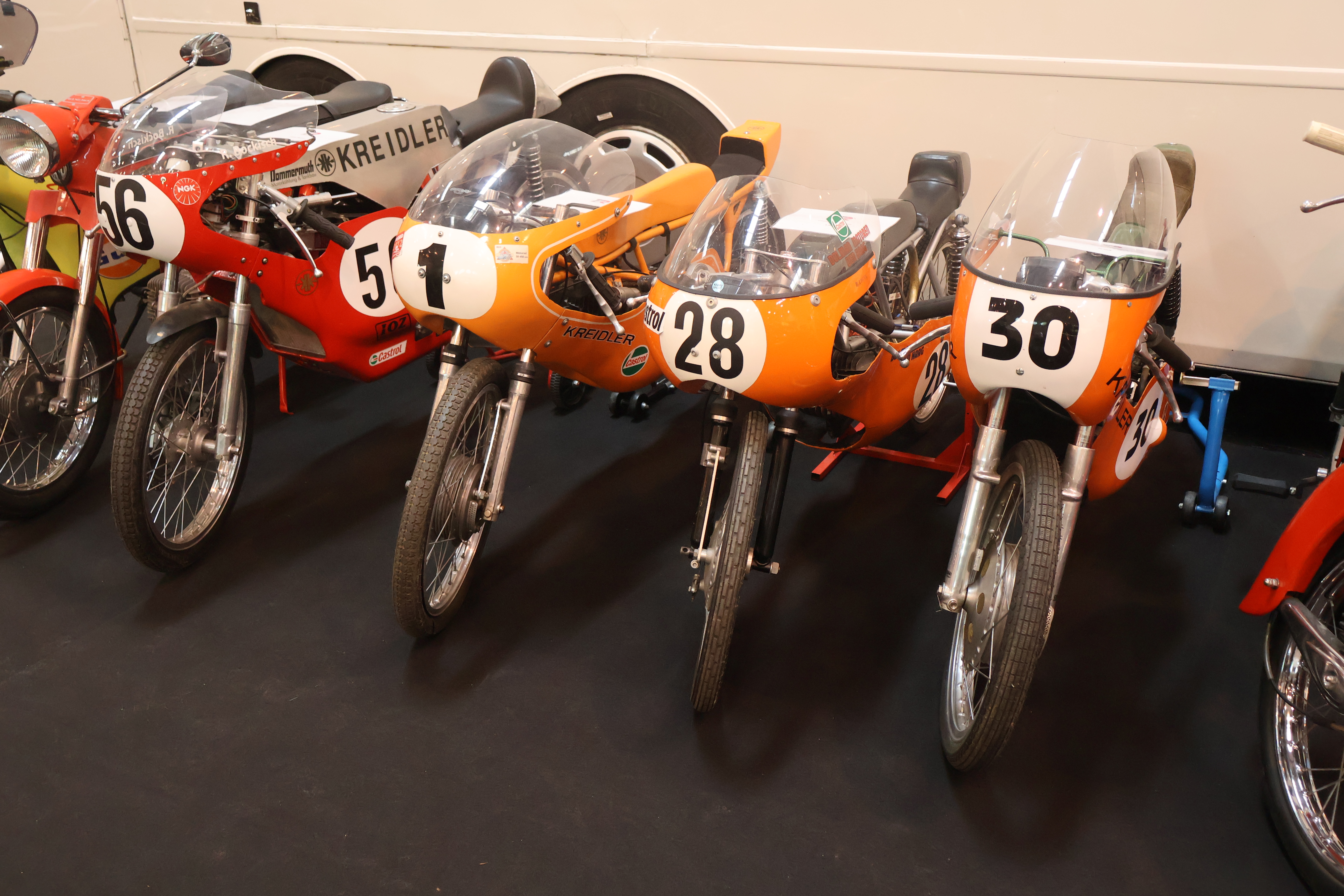 Et herlig knippe med klassiske Kreidler racemaskiner i 50 ccm klassen.