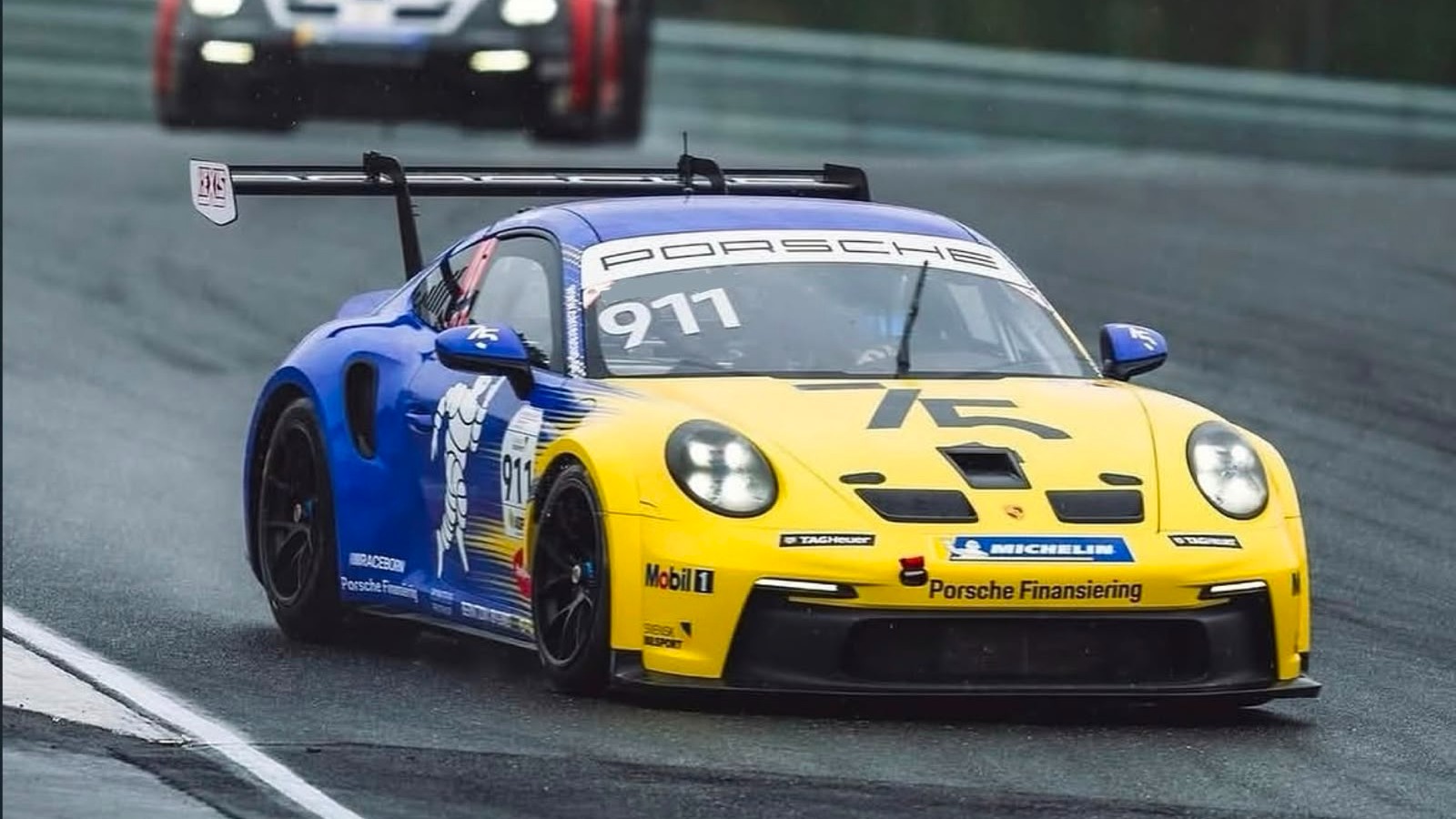 Porschen med startnummer 911 skal Emil Gjerdrum være pilot på til helgen