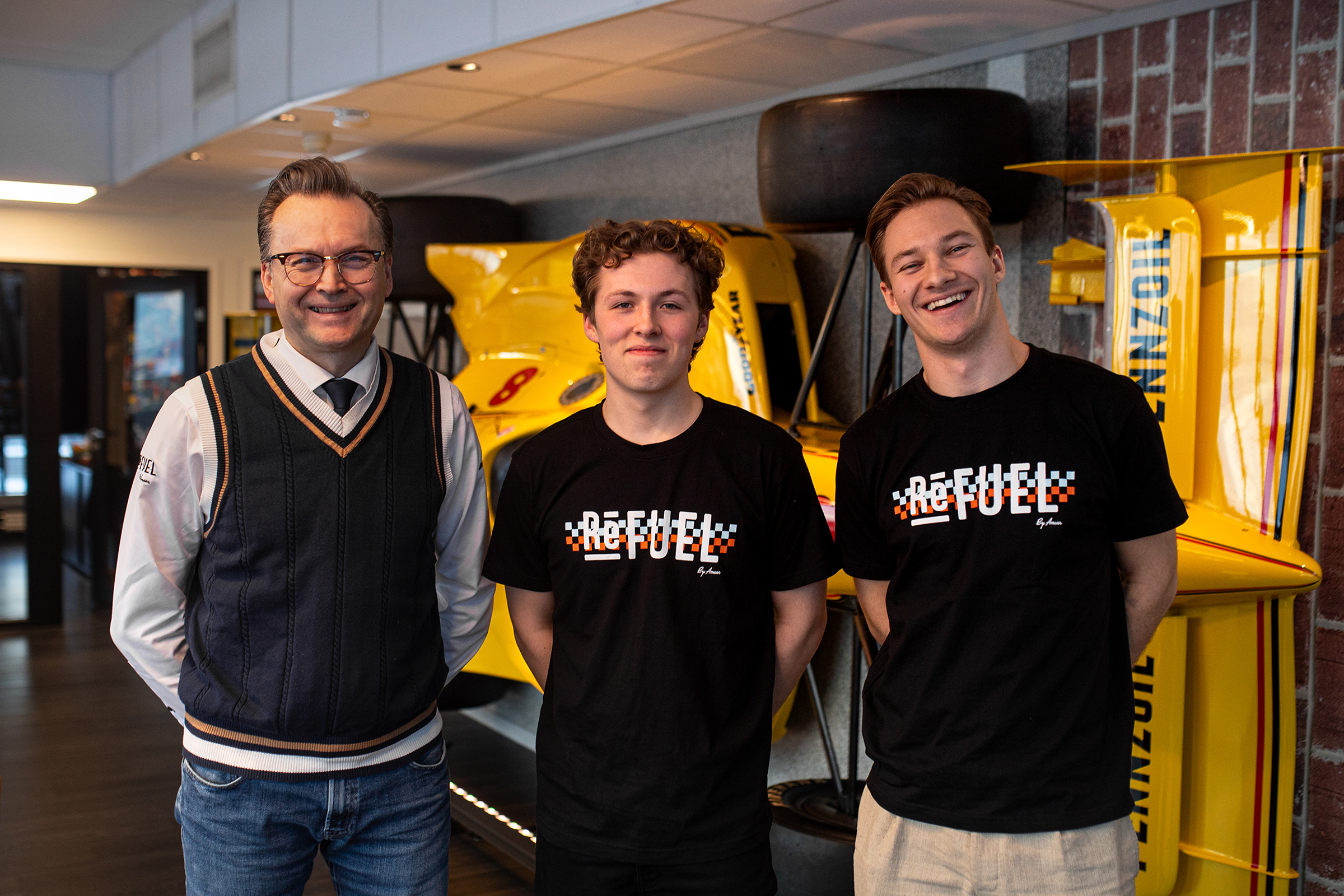 General Manager Hilberg Ove Johansen sammen med Emil Gjerdrum og Dennis Hauger på hovedkontoret i Trondheim.