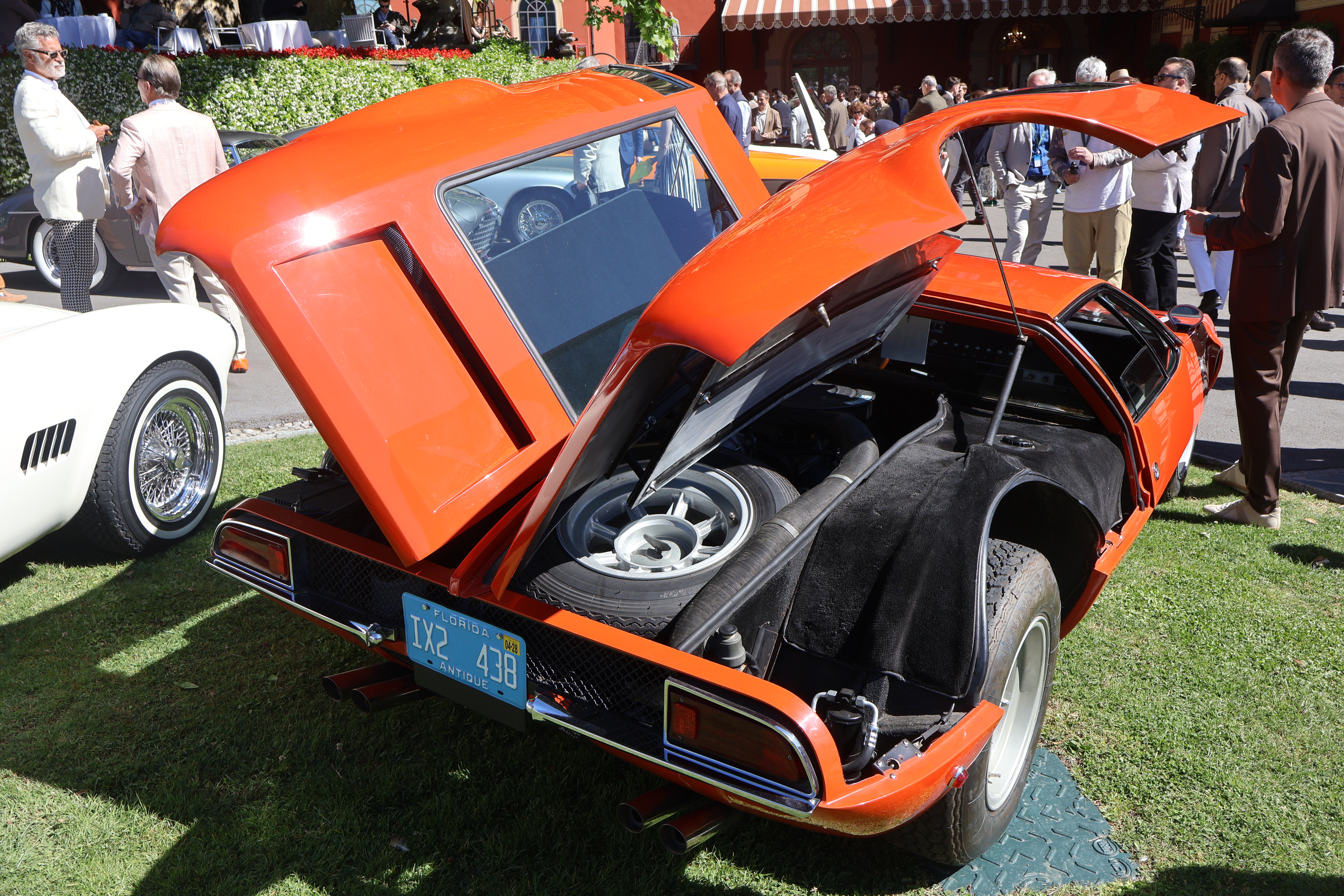 1969 De Tomaso Mangusta by Ghia