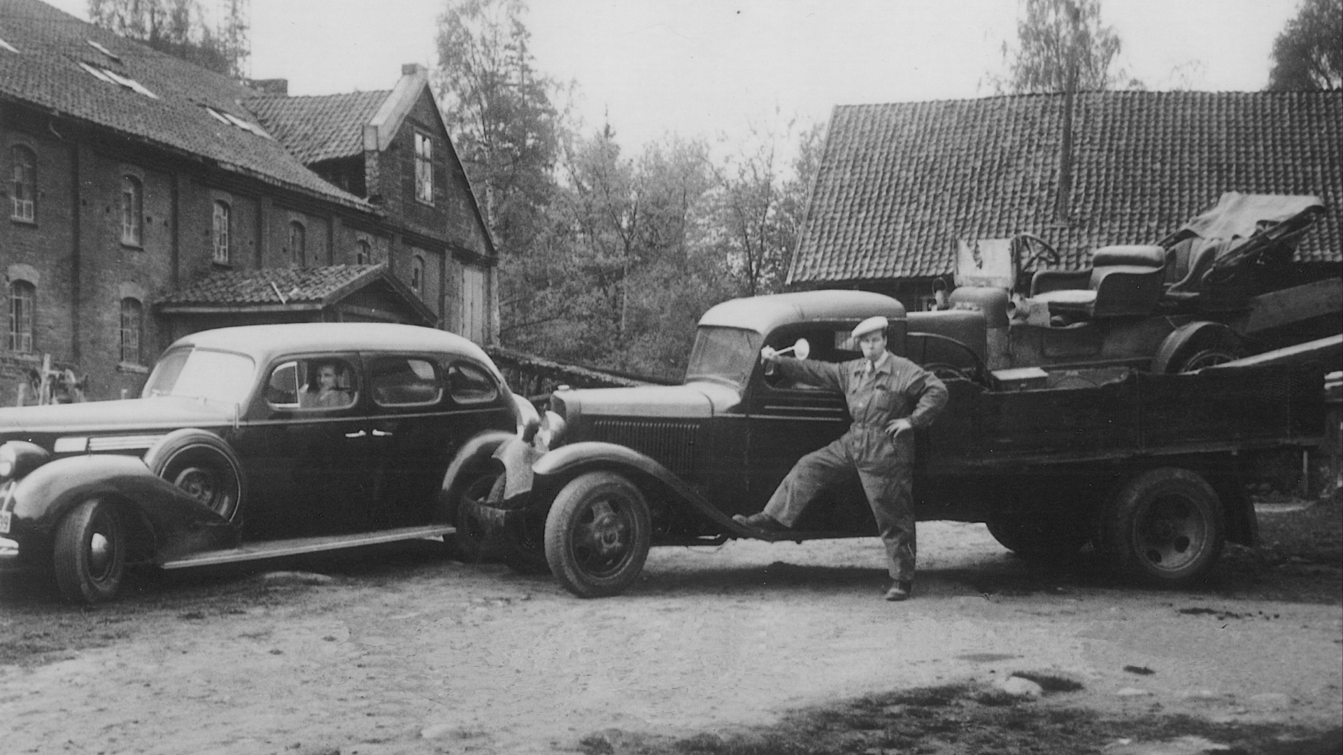 15. mai 1952 – redningsaksjon av «Stifterbilen» 1908 Rover 8 hp.