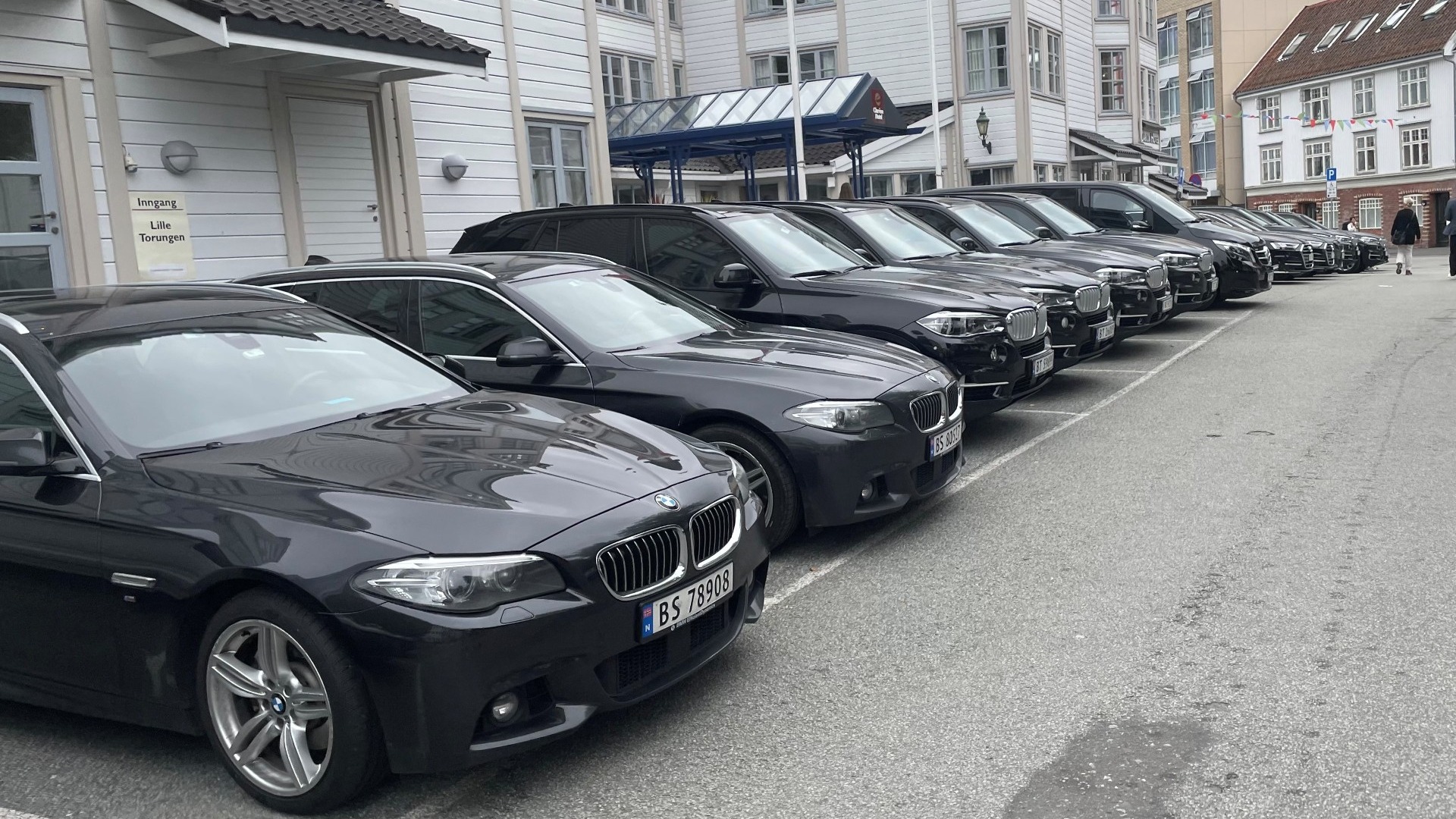Skattekommisjonen vil ha km-avgift og mva på forsikring. AMCAR / ReFUEL sier nei