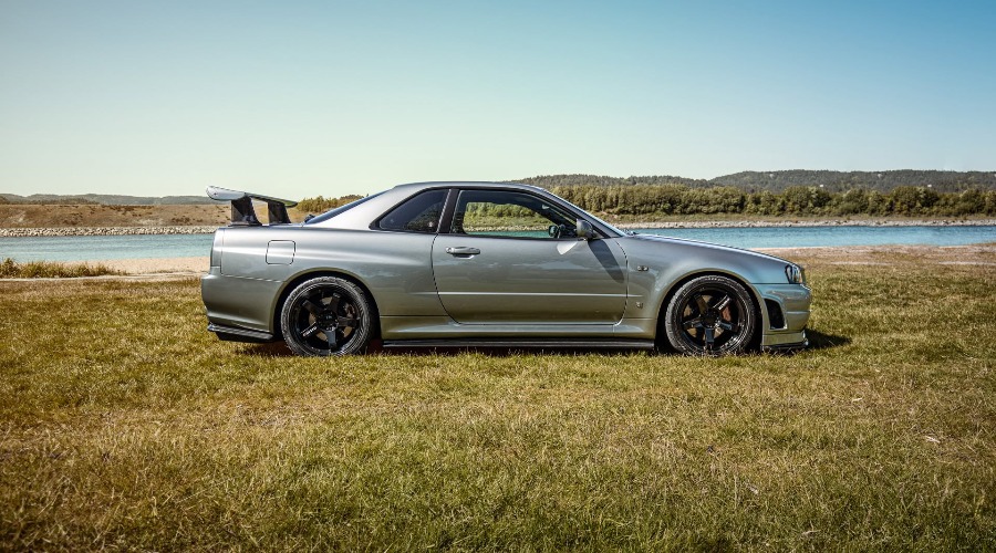 Nissan+Skyline+ReFuel+Amcar+japan+import+australia+FRP-listebilde.jpg