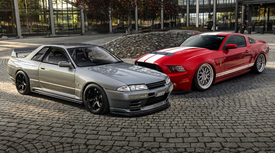 Skyline+og+Mustang+import+bilpolitisk+Amcar+refuel+drivers+club+copy-listebilde.jpg