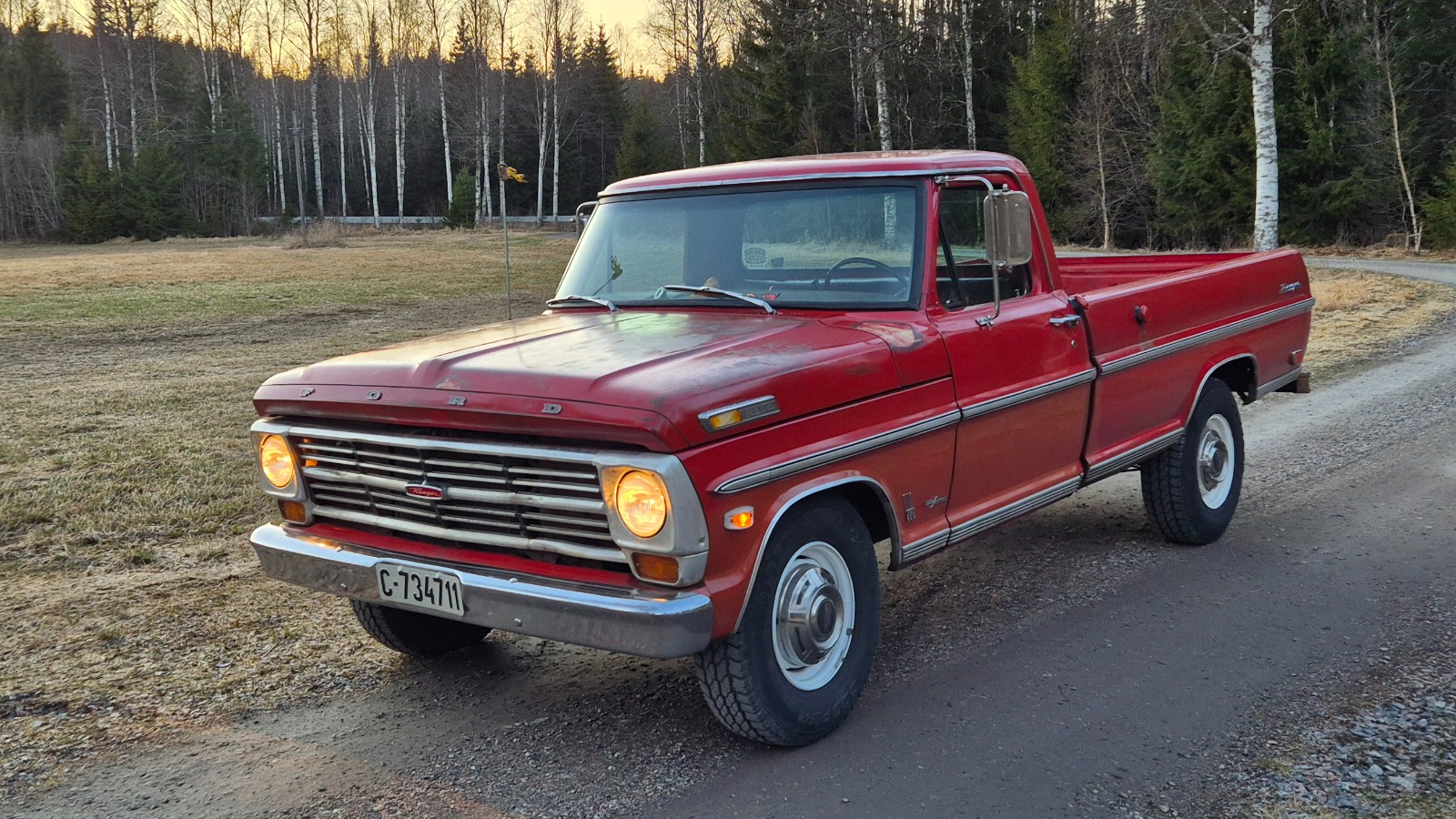 1968 Ford F-250 Camper Special Ranger 