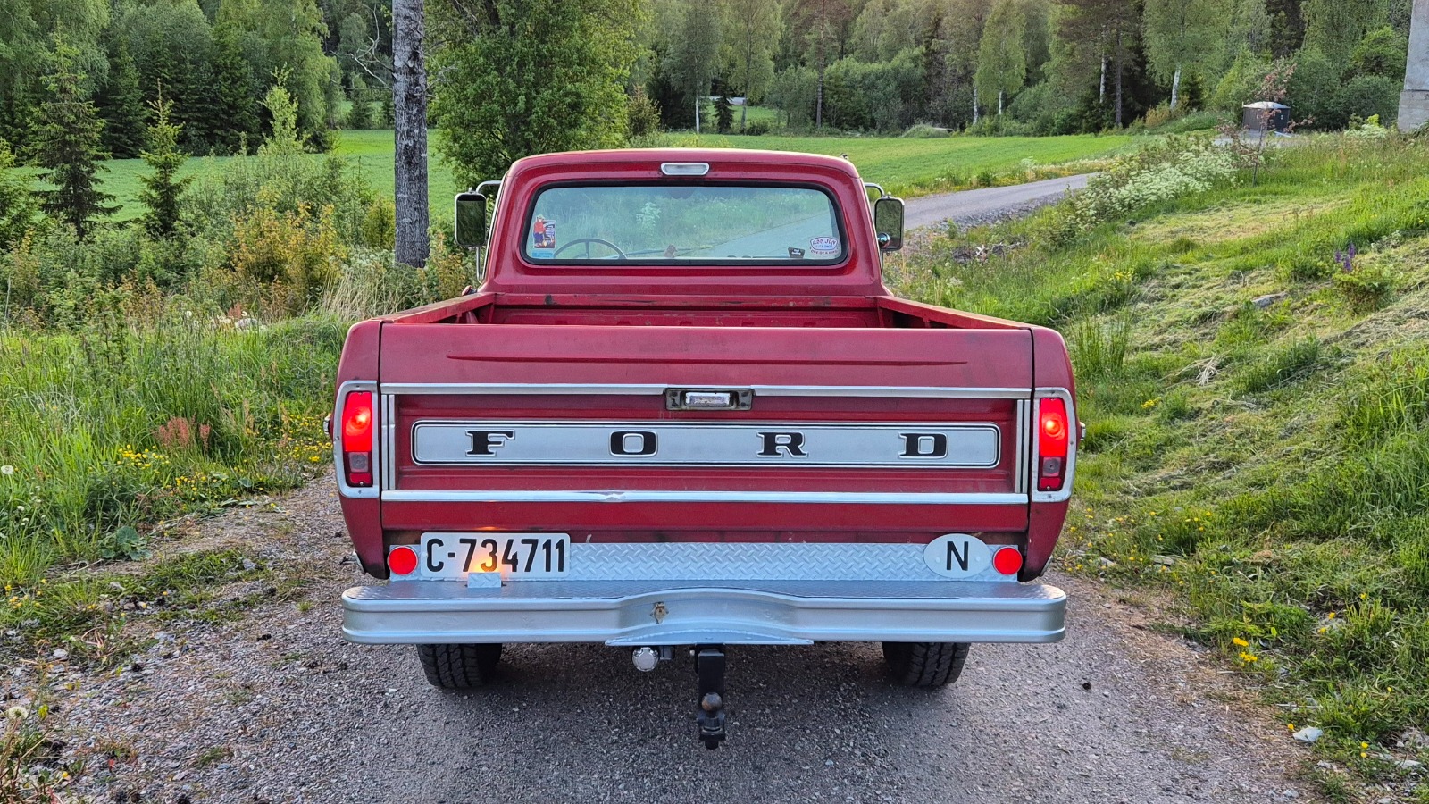 1968 Ford F-250 Camper Special Ranger 