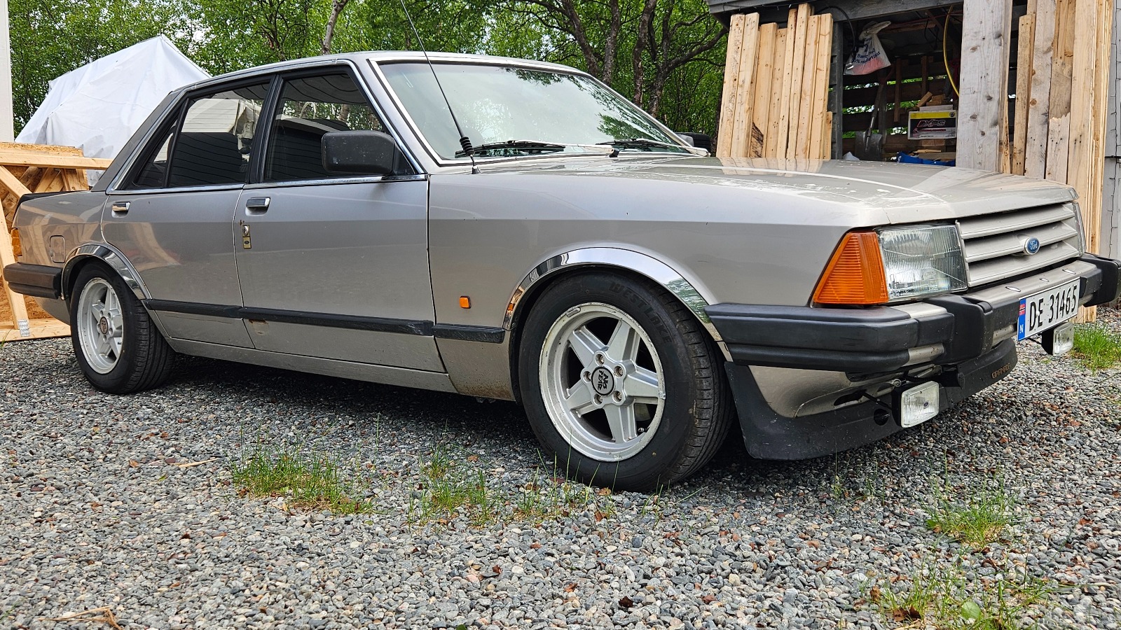 1985 Ford Granada L