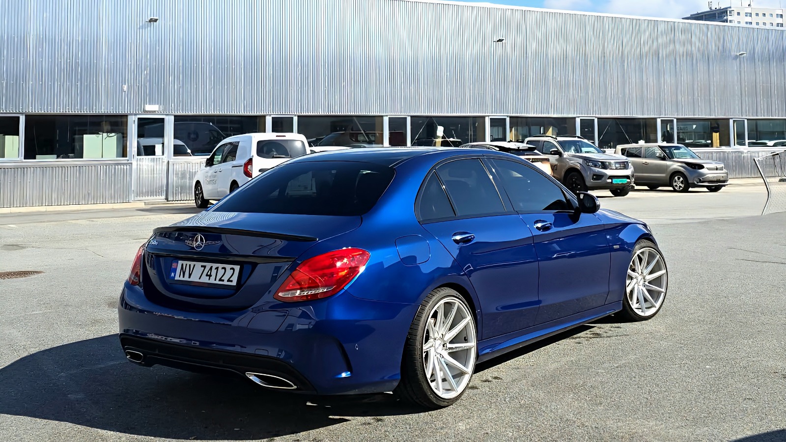 2018 Mercedes-Benz W205 C350e 