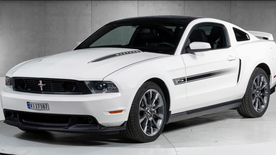2011 Ford Mustang GT/CS 5.0
