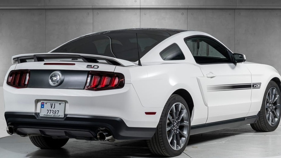 2011 Ford Mustang GT/CS 5.0