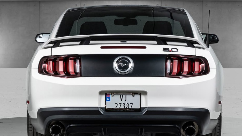 2011 Ford Mustang GT/CS 5.0