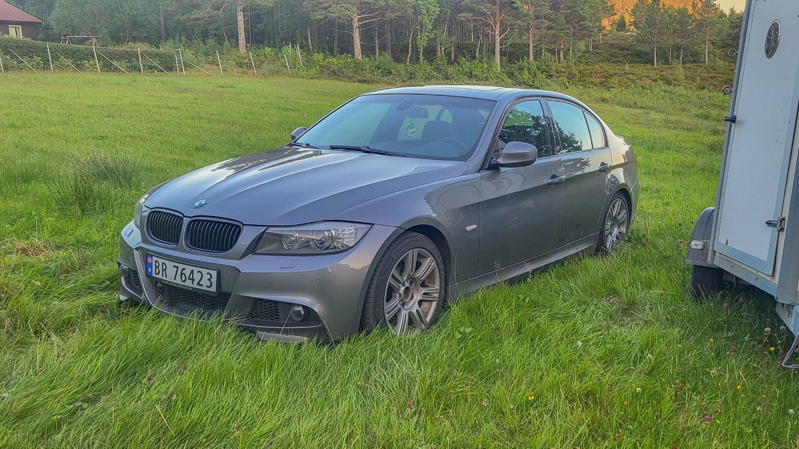 2009 BMW 325i 