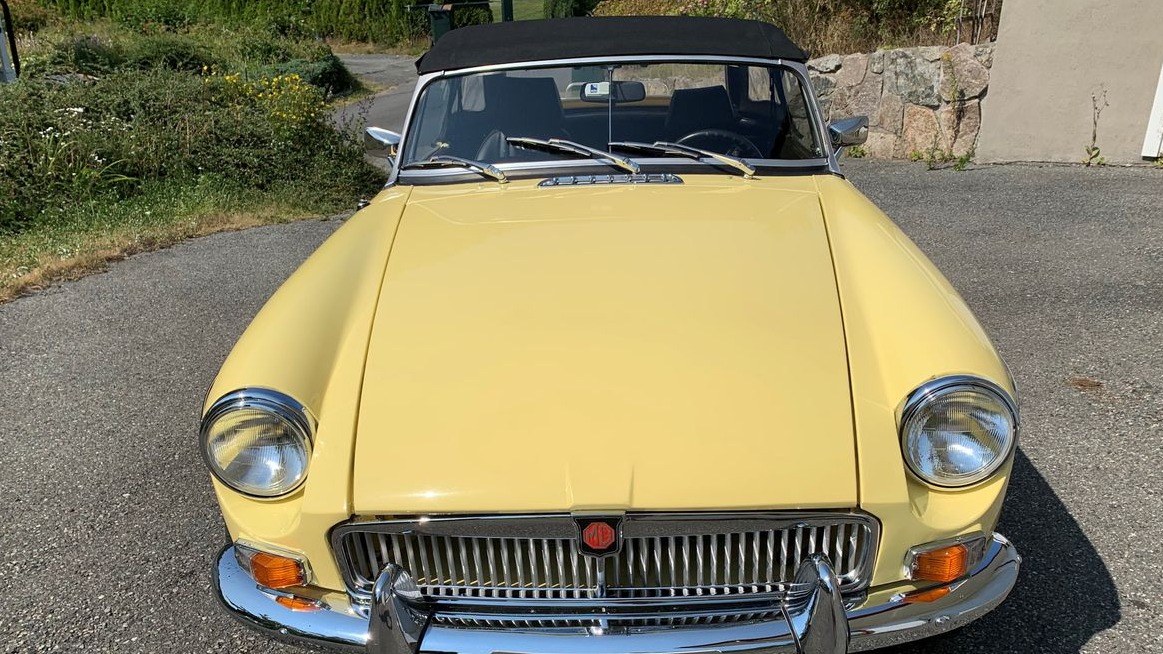 1974 MG MGB roadster