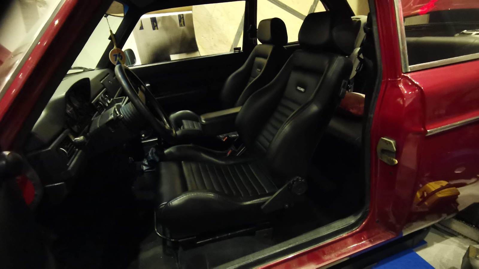 1976 Volvo 242L Turbo