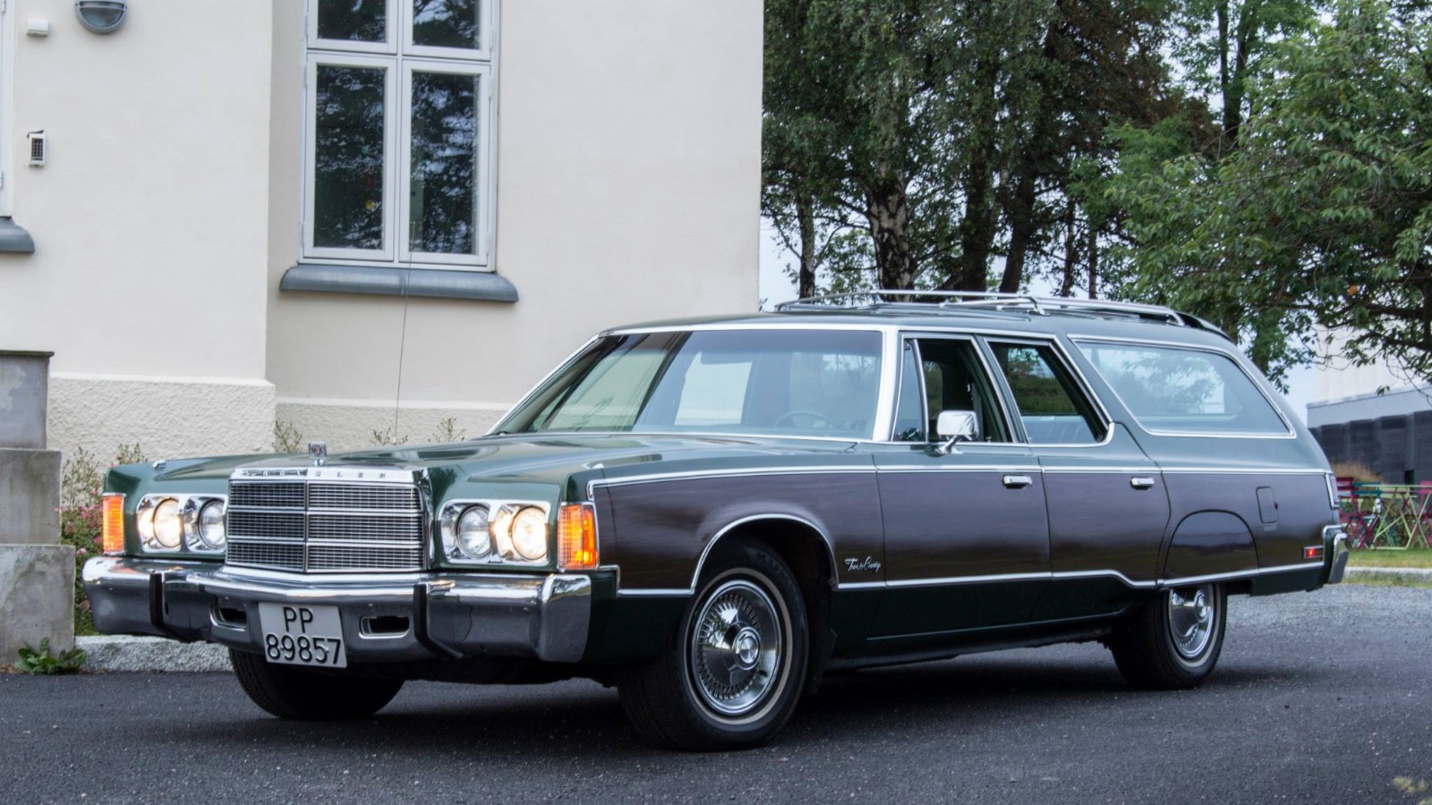 1977 Chrysler Town & Country station wagon