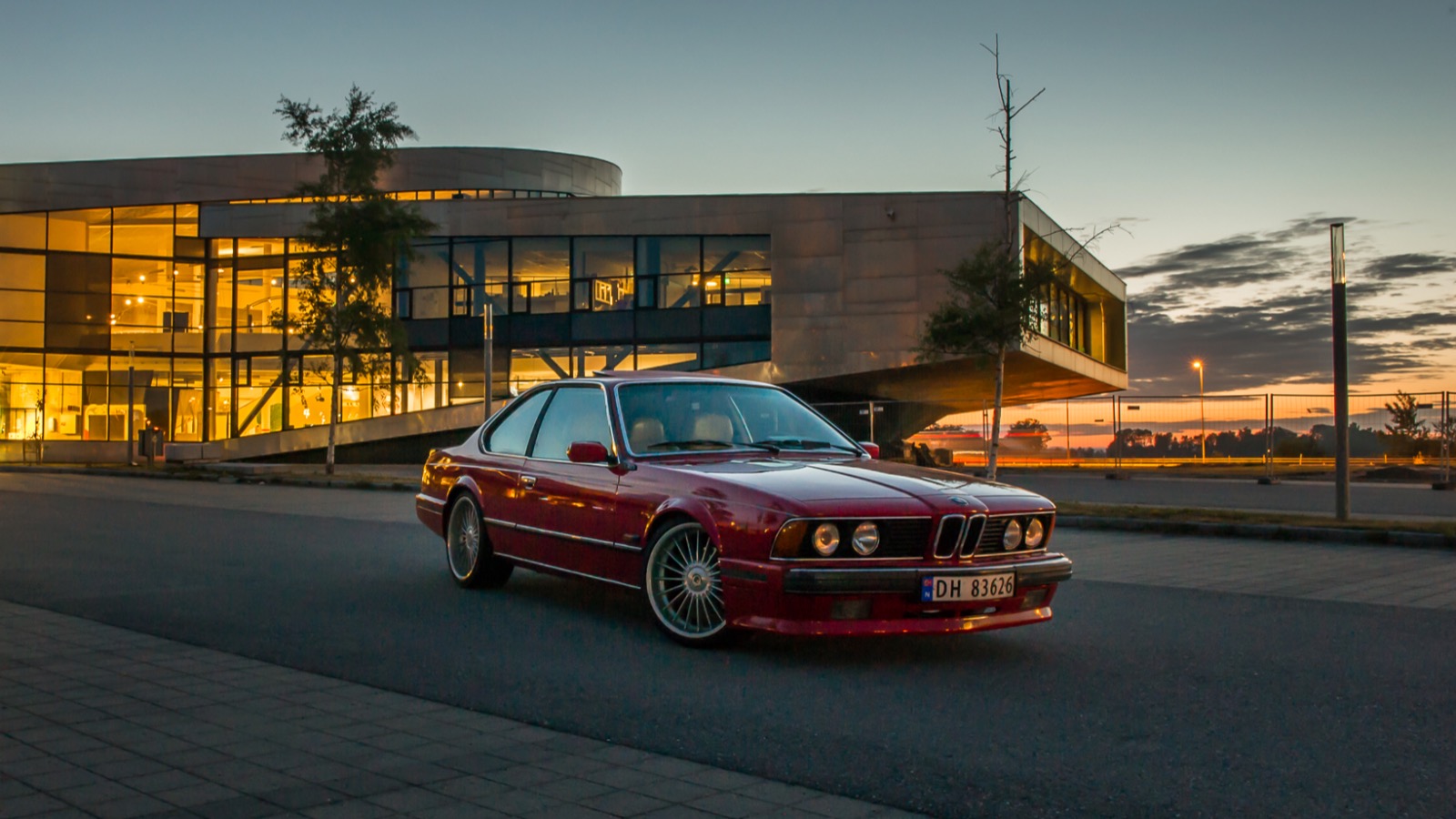 1988 BMW E24