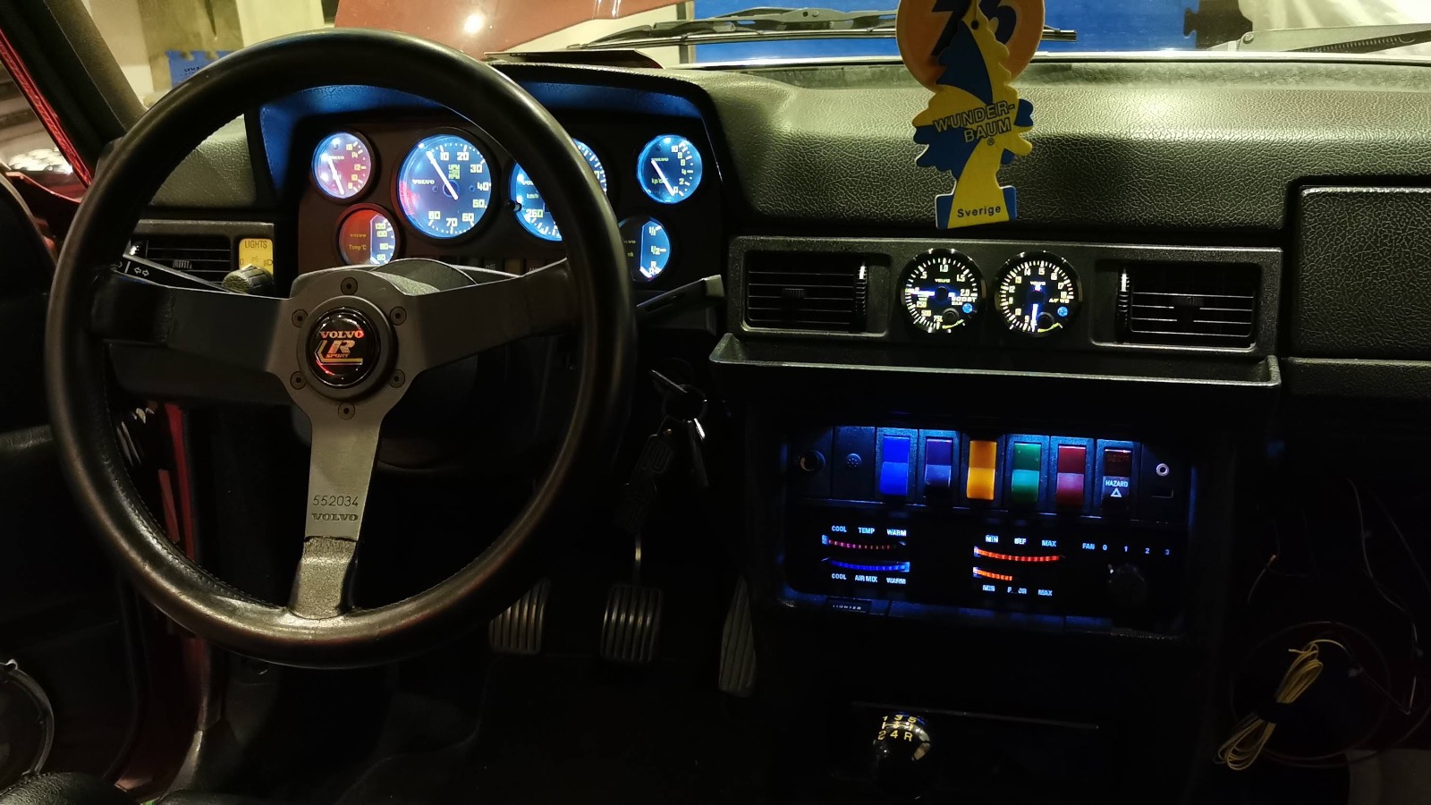 1976 Volvo 242L Turbo