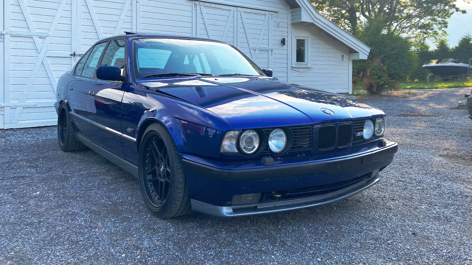 1992 BMW E34 M5