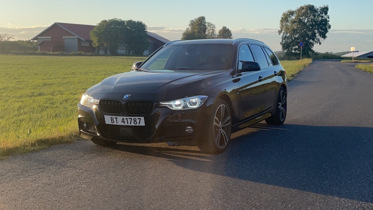 2016 BMW 320i