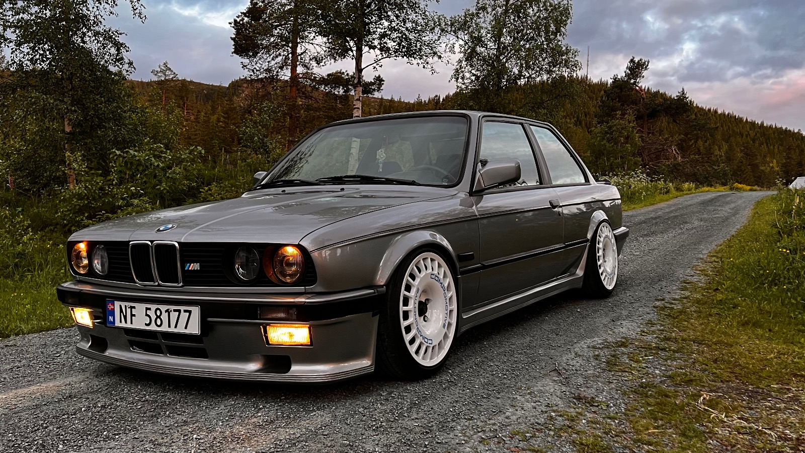 1986 BMW 320i