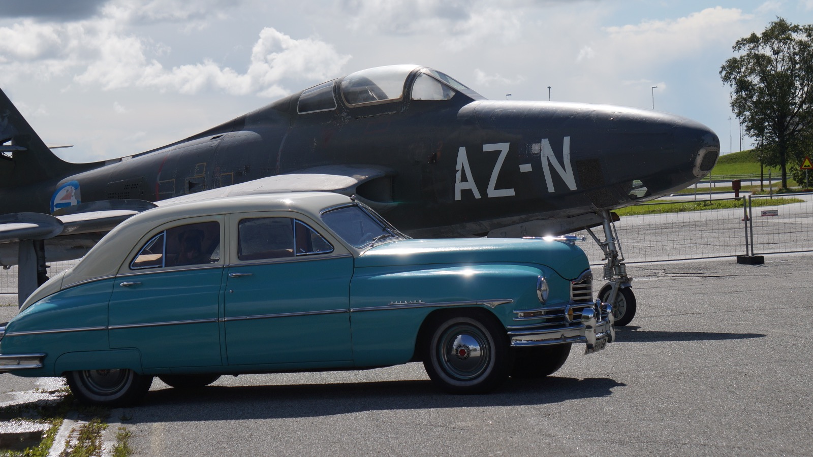 1950 Packard «8» 2301 series Sedan