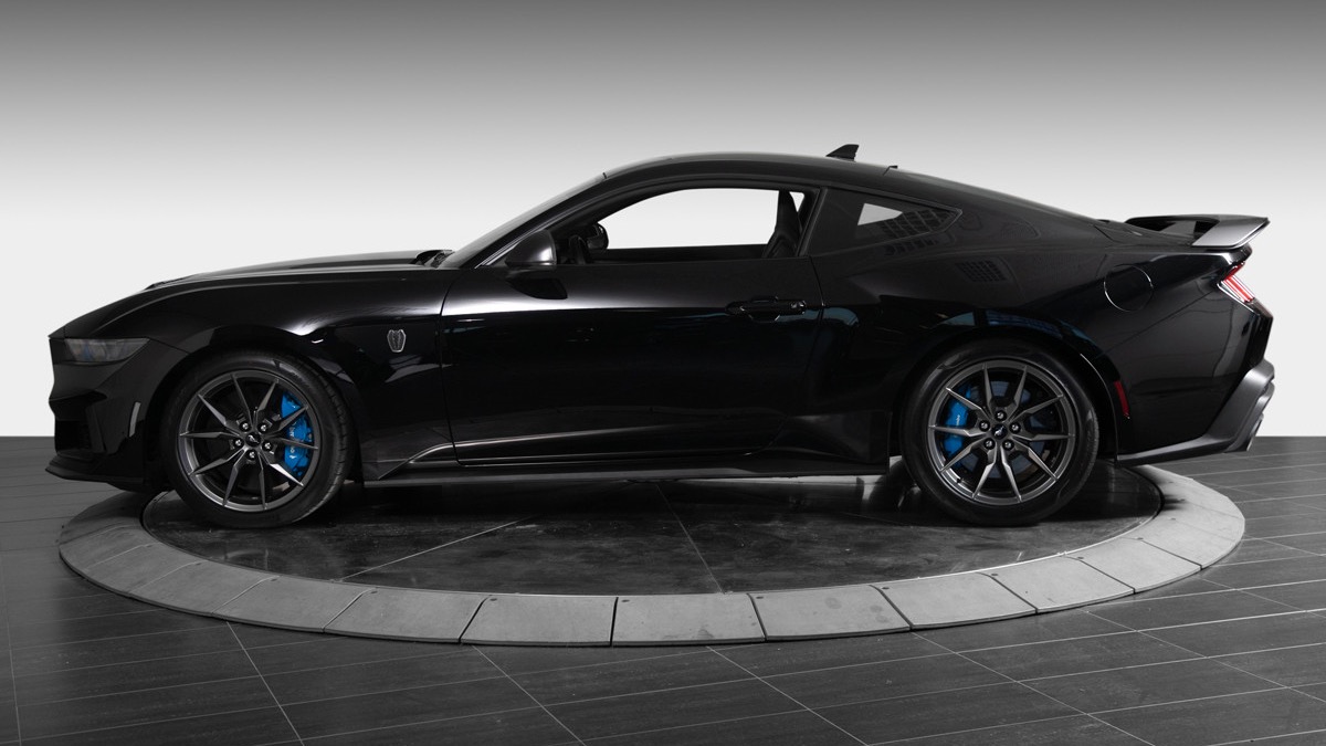 2024 Ford Mustang Dark Horse 