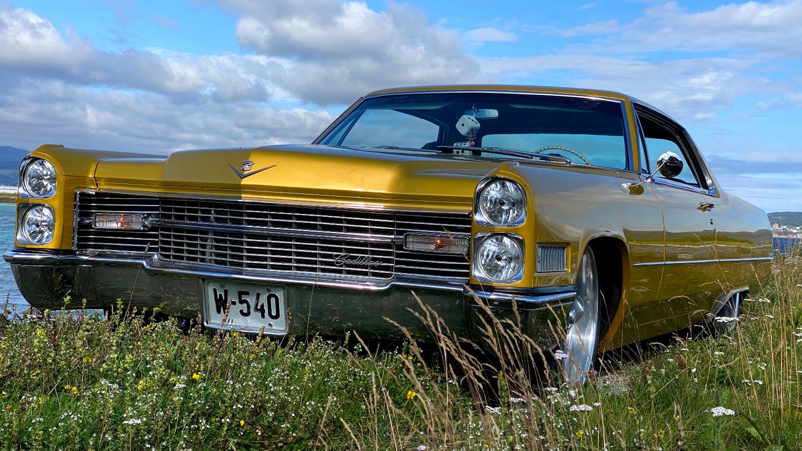 1966 Cadillac Coupe Deville