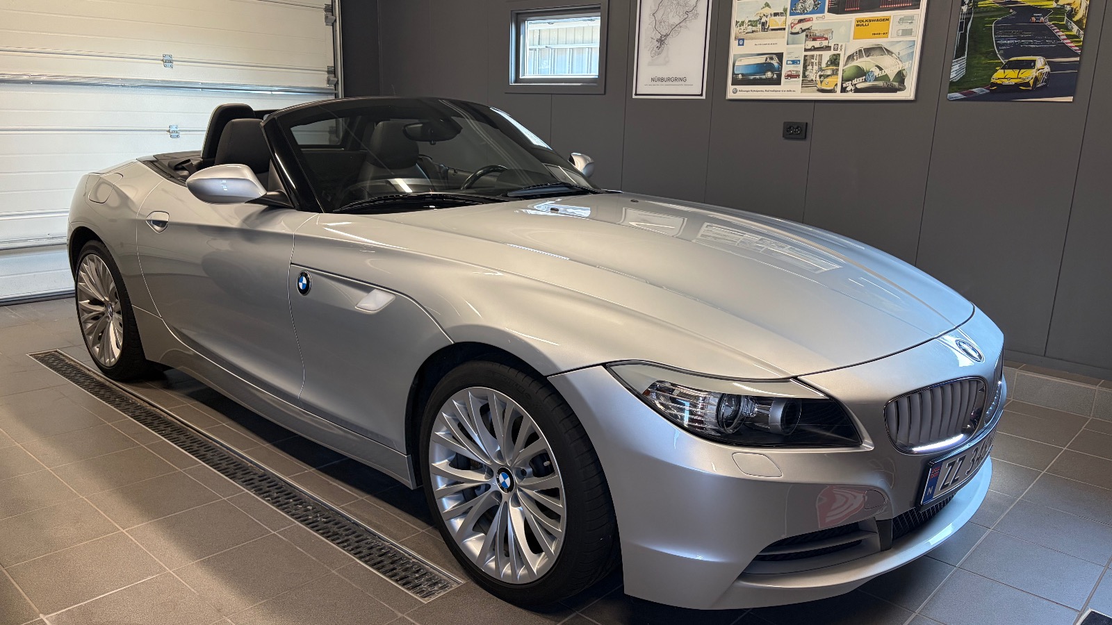 2010 BMW Z4 S-Drive 35i E&9