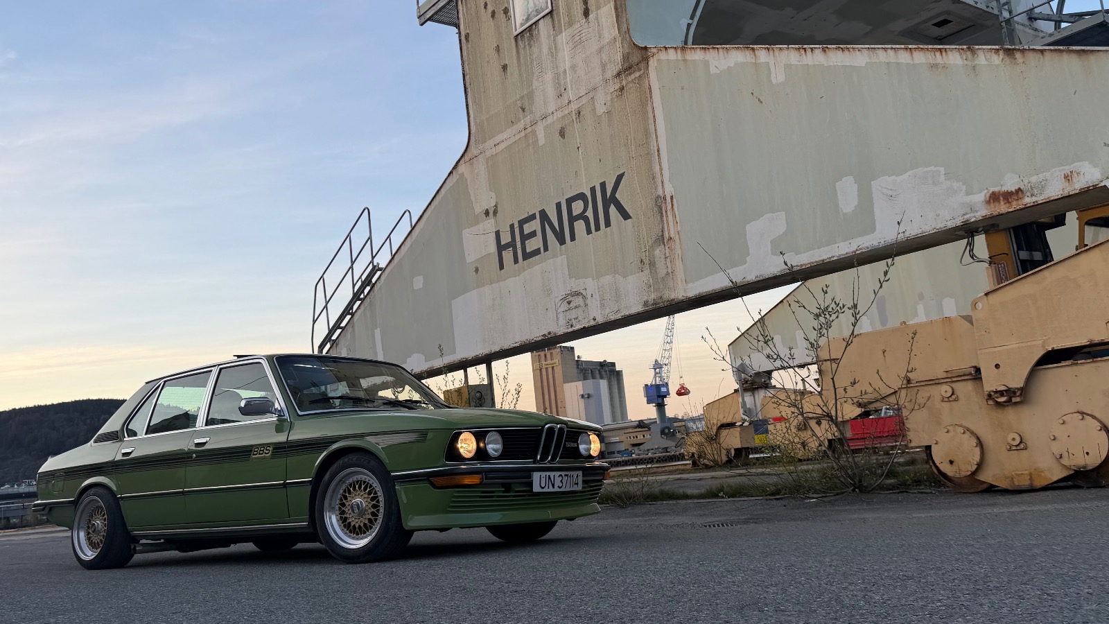 1978 BMW E12 528i  S38B38