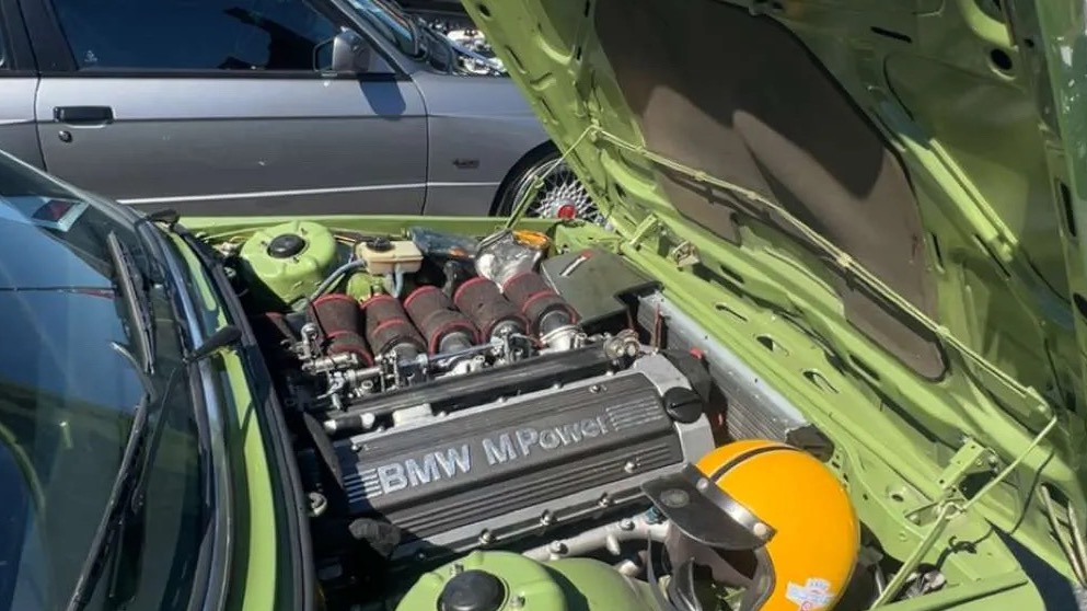 1978 BMW E12 528i  S38B38