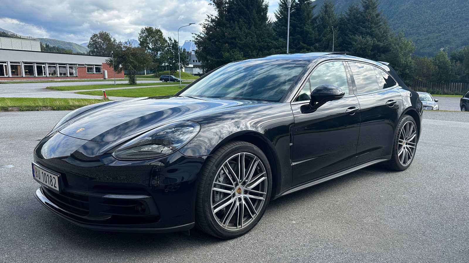 2018 Porsche Panamera E-Hybrid Sport Turismo 