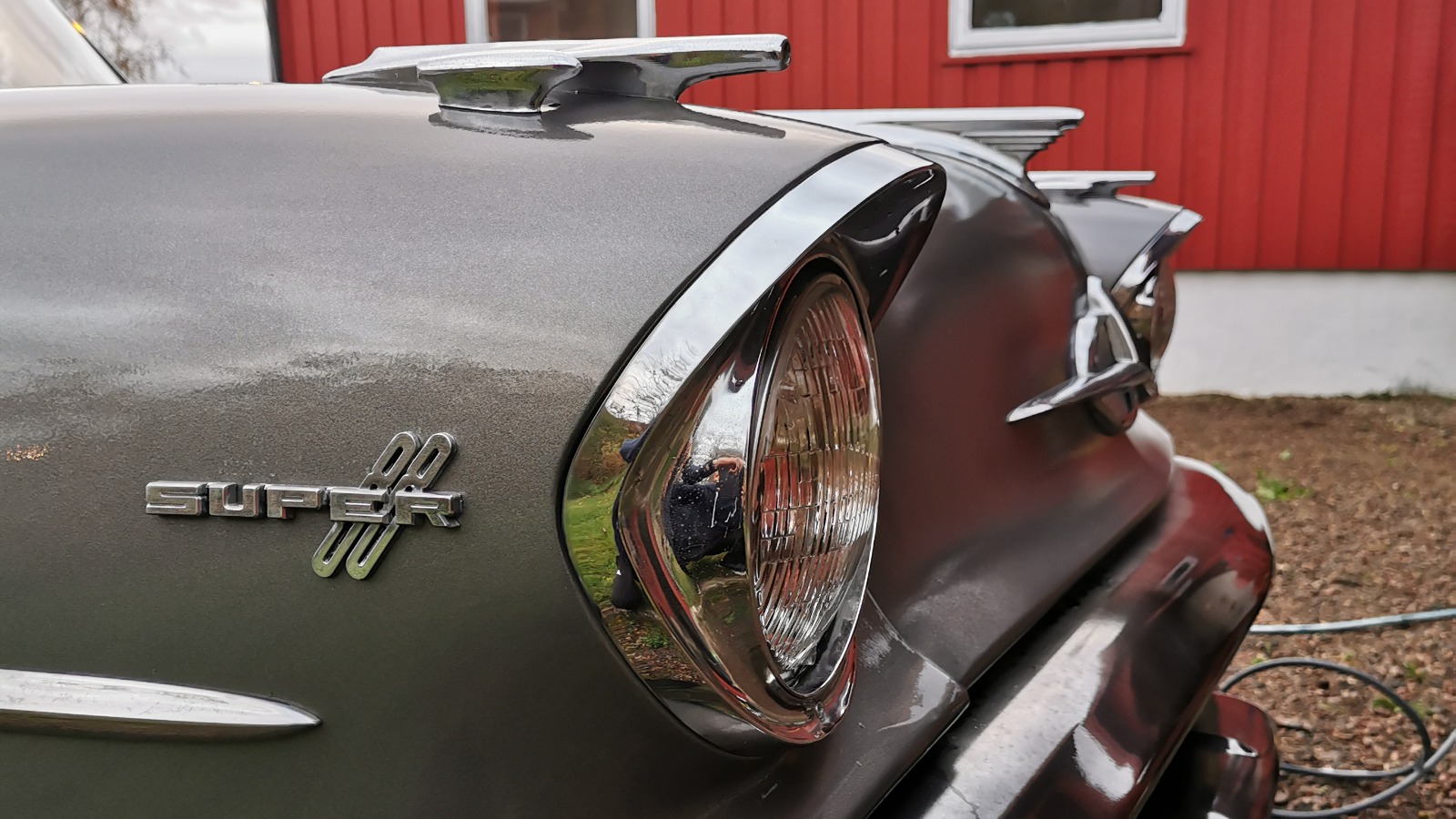 1957 Oldsmobile Super 88 Holiday Sedan 371 Rocket J2 Tri-Power