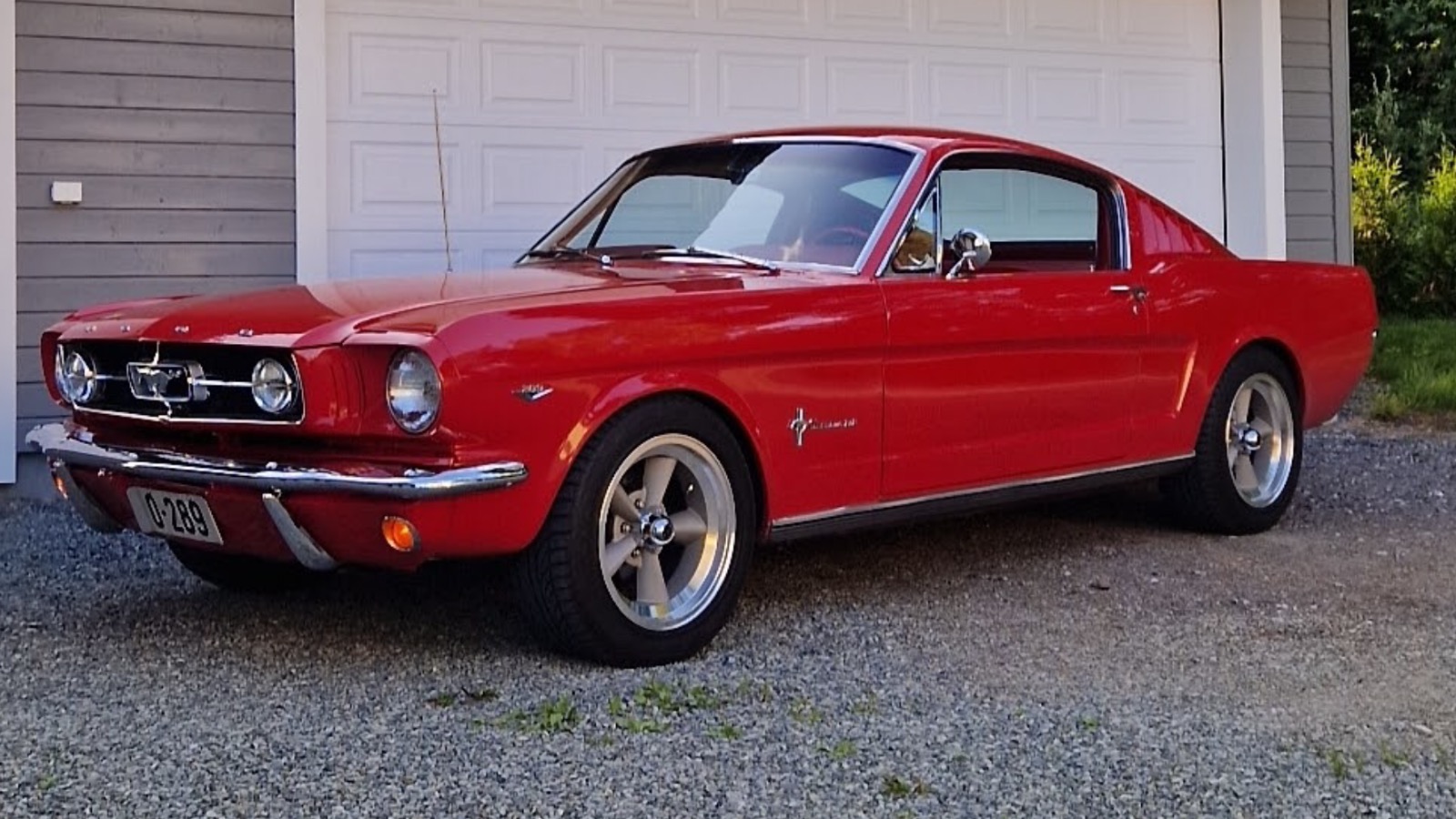 1965 Ford Mustang fastback 