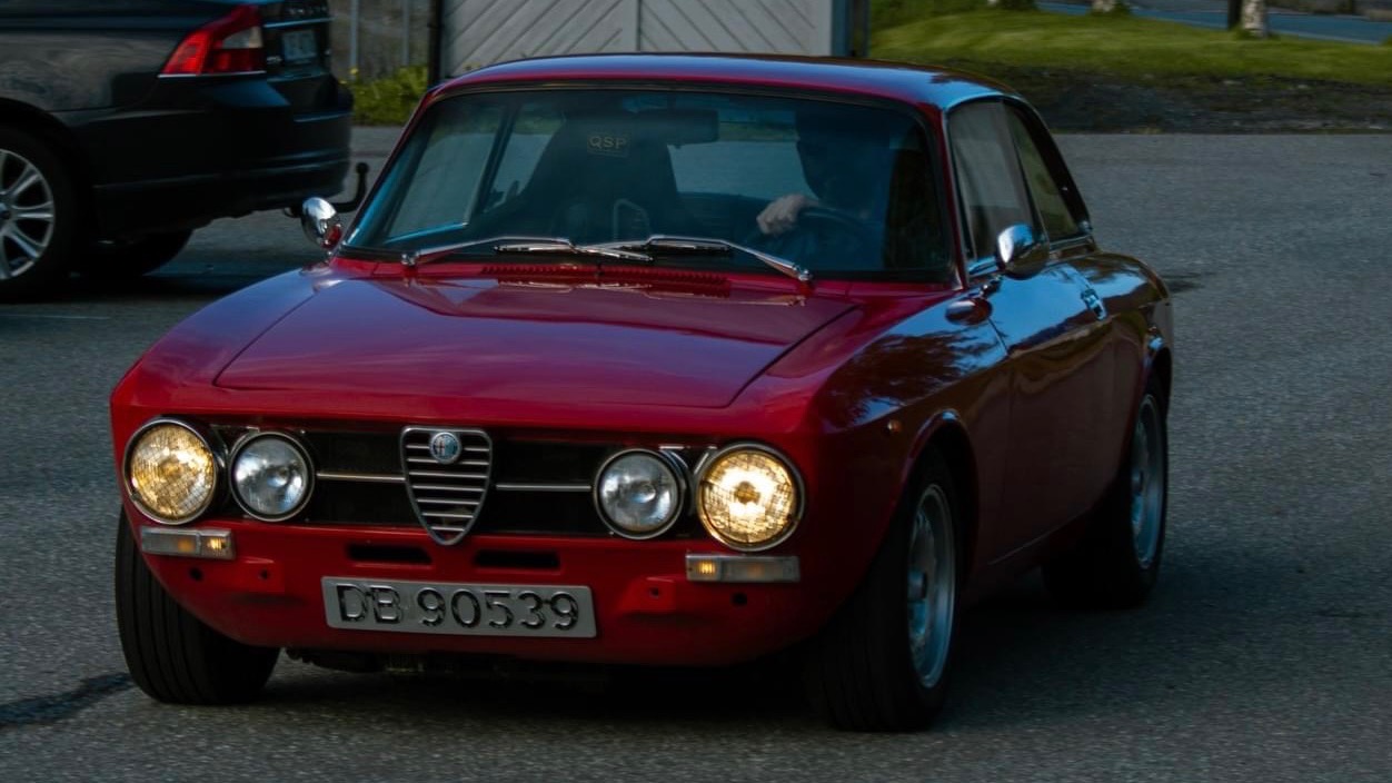1975 Alfa Romeo 105