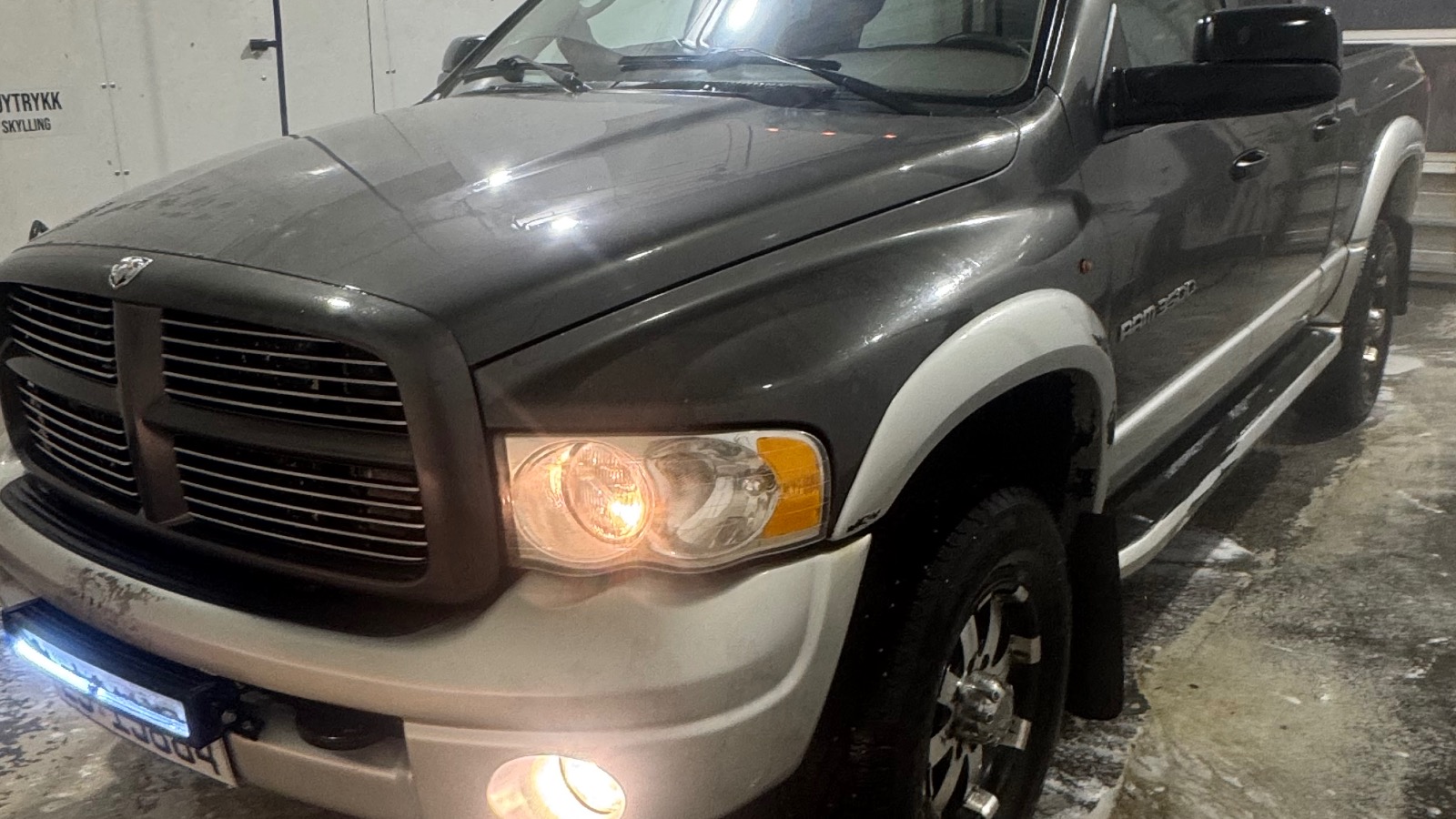 2004 Dodge Ram 3500 5.9 cummins