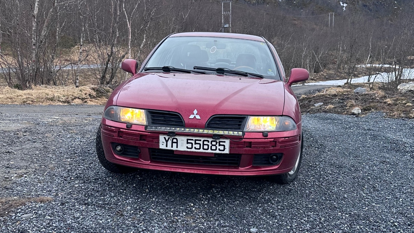 2002 Mitsubishi Carisma