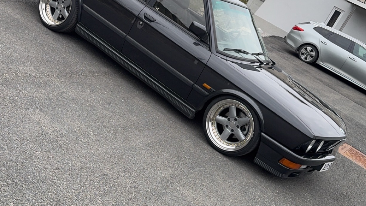 1986 BMW E28 m535i  M-sport