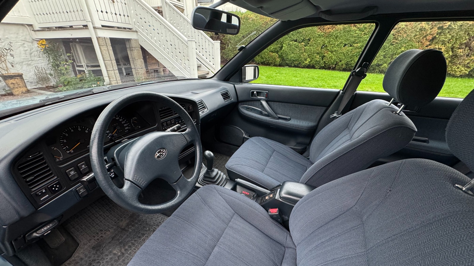 1990 Subaru Legacy EJ18S