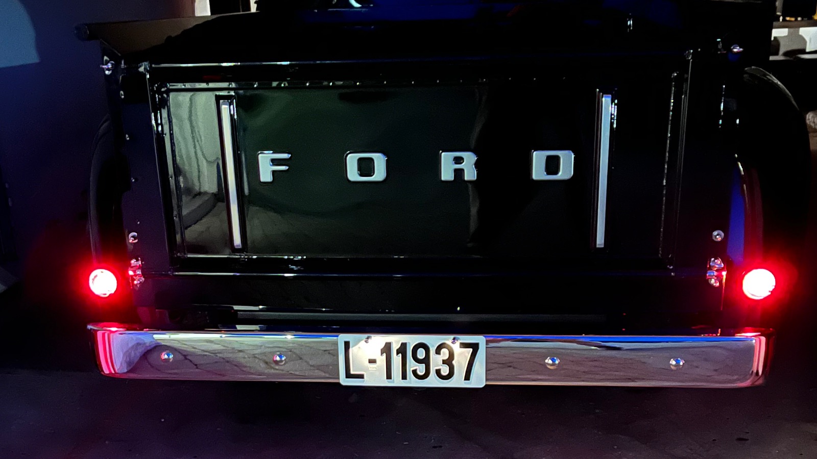 1954 Ford F-100 