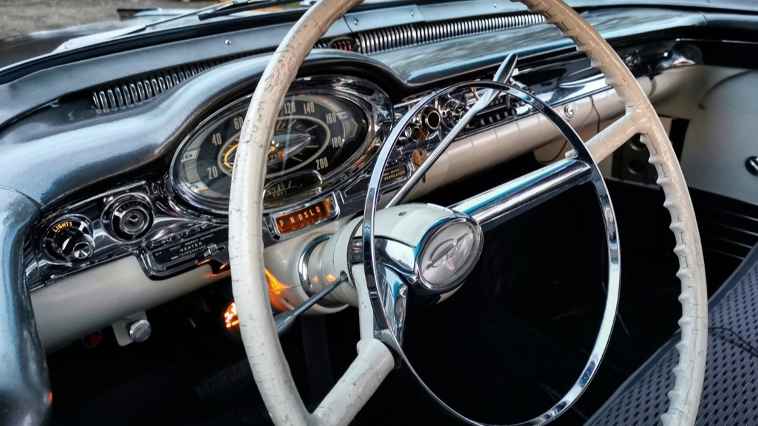 1957 Oldsmobile Super 88 Holiday Sedan 371 Rocket J2 Tri-Power