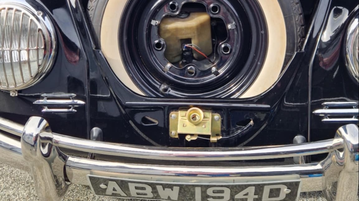 1966 Volkswagen Karmann Kabriolet 