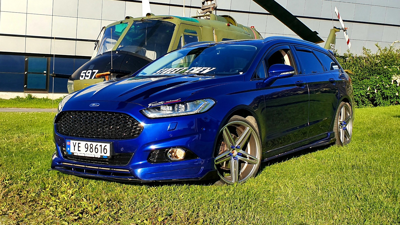 2015 Ford Mondeo Titanium x med vinterpakke.