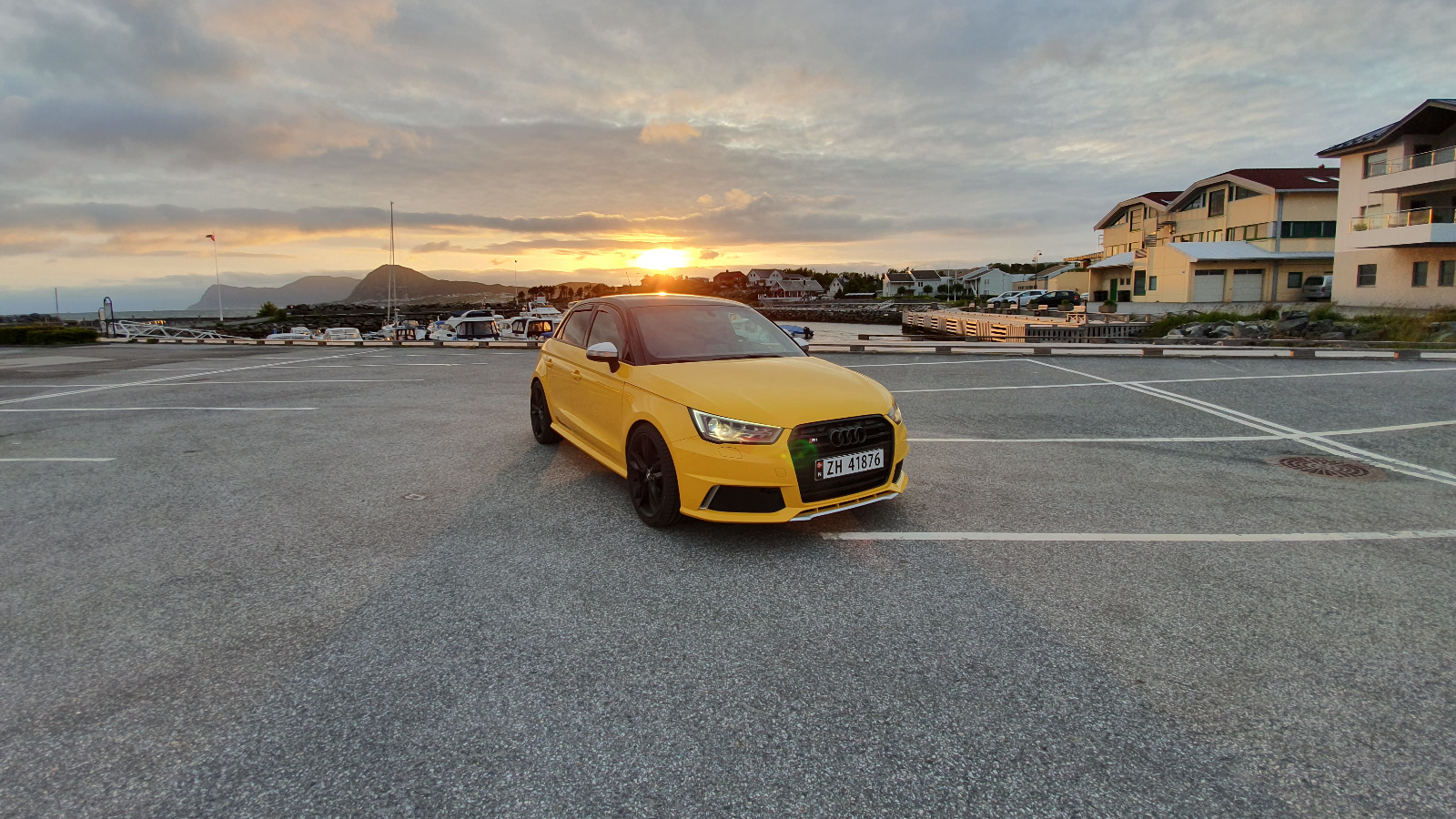 2015 Audi S1 Sportback (Heftig tunet og modifisert).