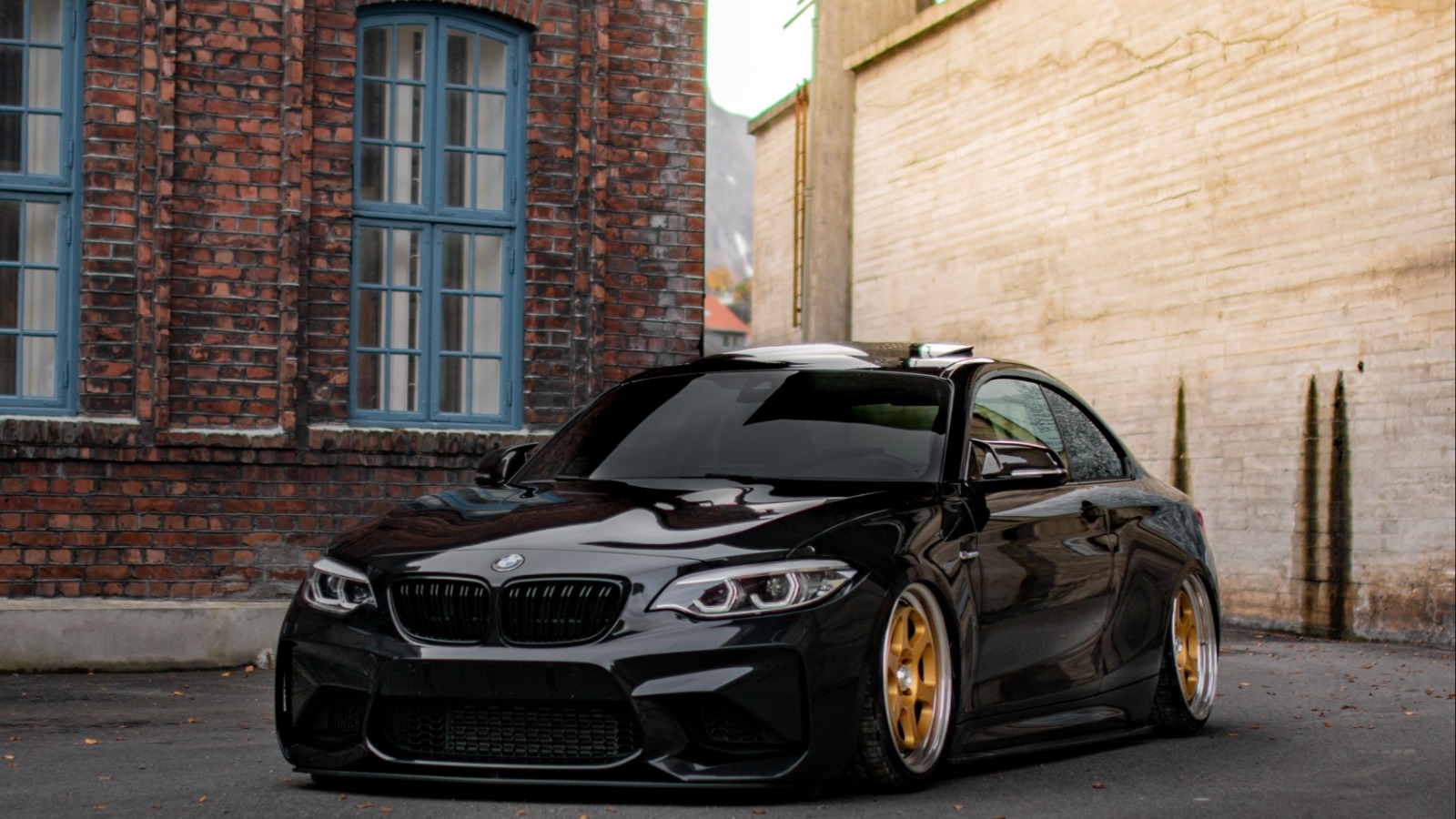 BMW
